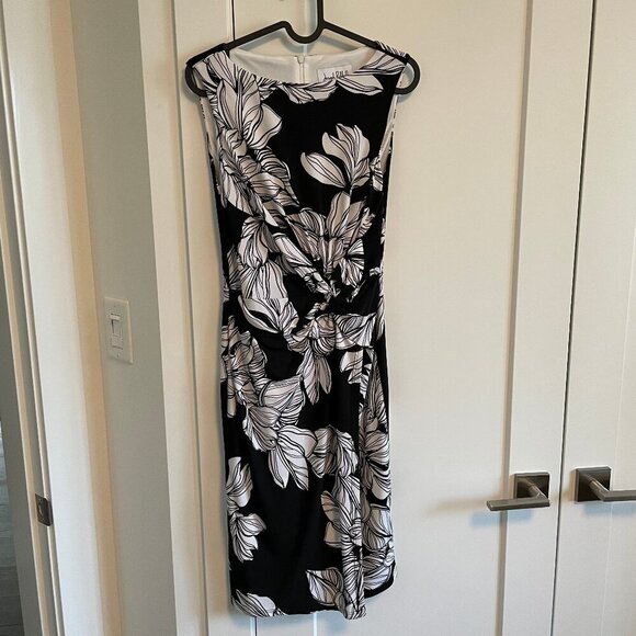 Joseph Ribkoff Slvless Boat Neck Floral Faux Wrap Lined Midi Dress Blk Wht Sz 4 - Picture 1 of 10